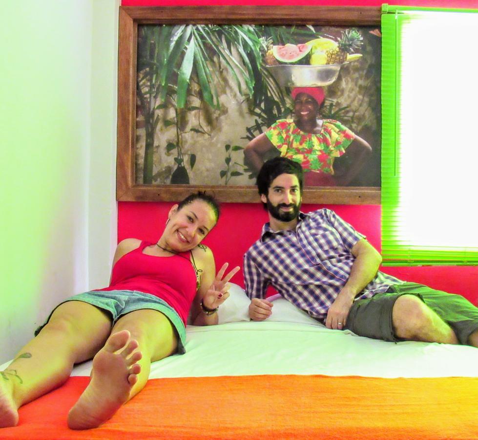 Caracoles Hostal *