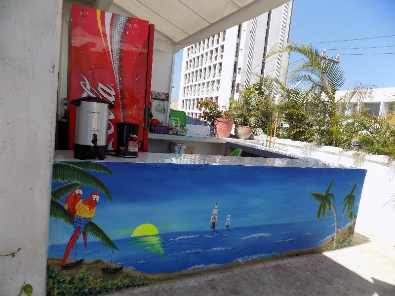 Caracoles Hostal *