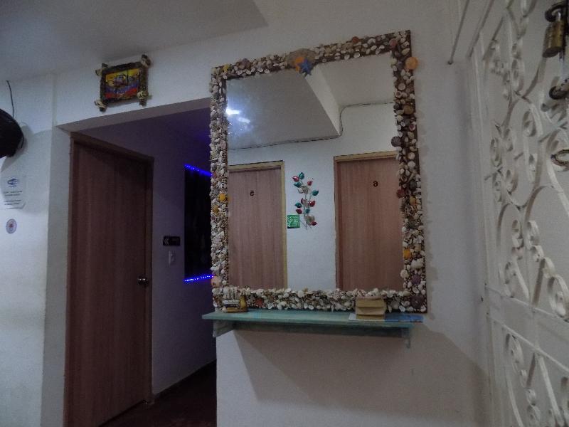 Caracoles Hostal